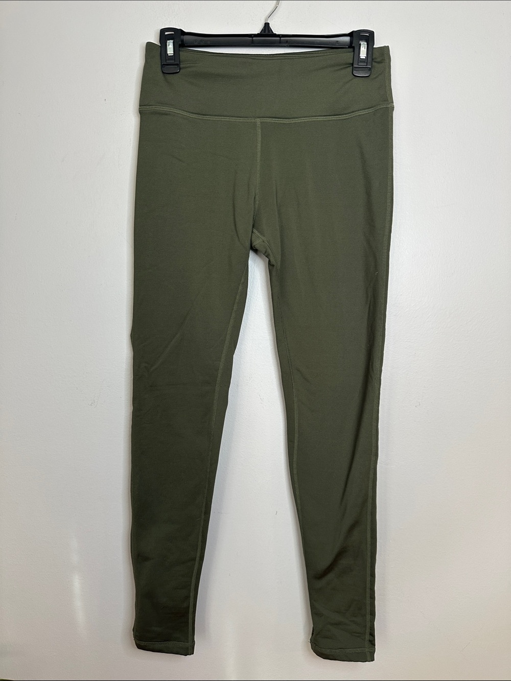Fleece lined Olive Green Active Leggings size M